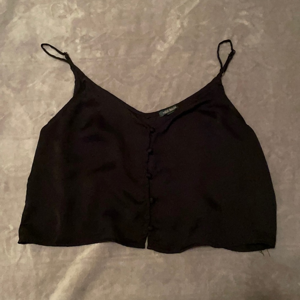 black tank crop